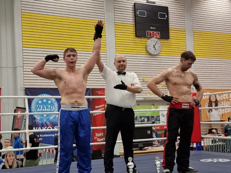 Viljami Peltonen voittaa