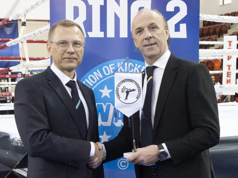 BJ7I9106-Roy Baker ja Petteri Maunu vaakakuva