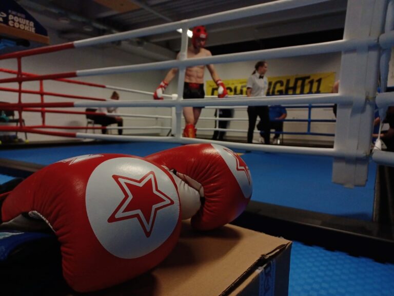 Tehtaan kisat pääkuva