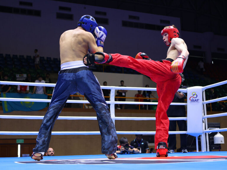 143_Chat_D3_01015_2000